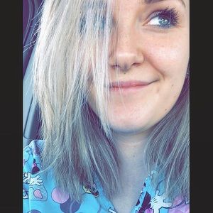 Meet your Posher, Karissa